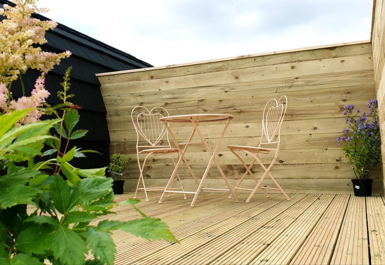Lilly'S Lodges Orkney Butterfly Lodge Finstown Exterior photo